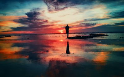 Mastering the Art of Noticing: Managing Distractions and Floating Thoughts with ADHD